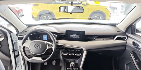 Najtańszy chiński SUV w Polsce. Co warto wybrać?