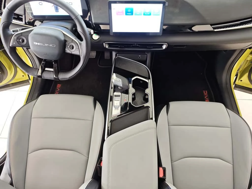 BAIC BJ30 na ulicy w mieście