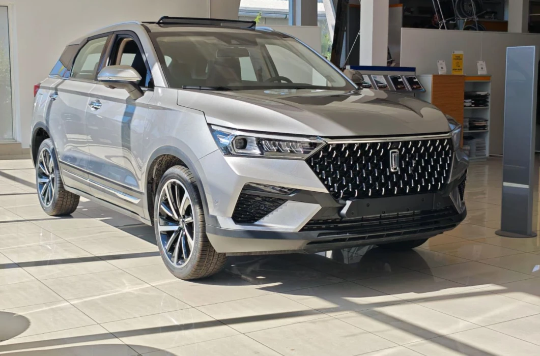 BESTUNE T77 1.5 160KM 7DCT ELEGANCE  C052