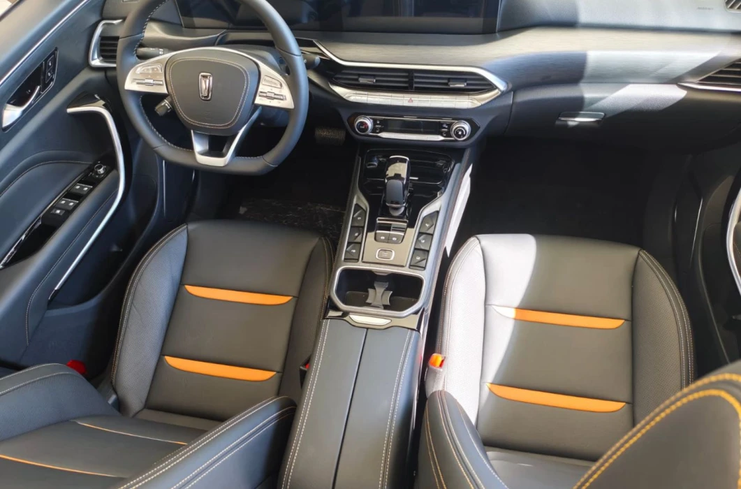 BESTUNE T77 1.5 160KM 7DCT ELEGANCE  C052