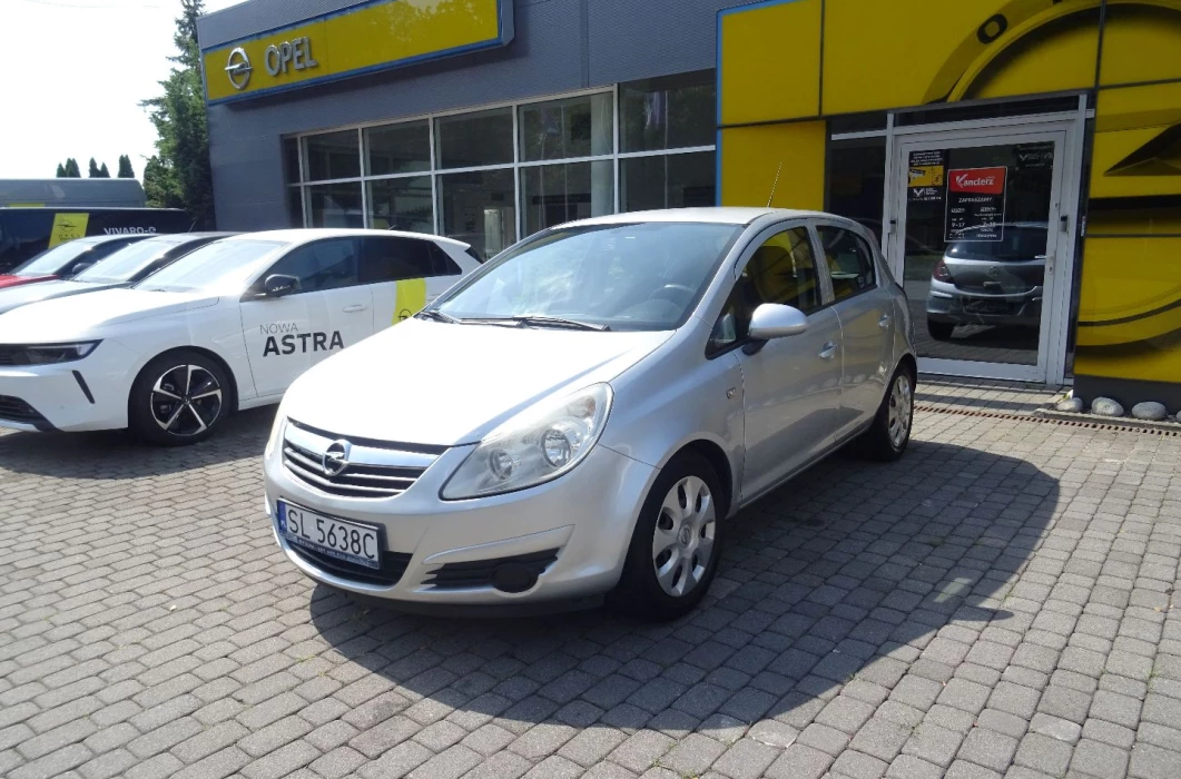 OPEL Corsa 1.2 80 KM