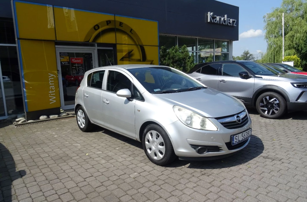 OPEL Corsa 1.2 80 KM