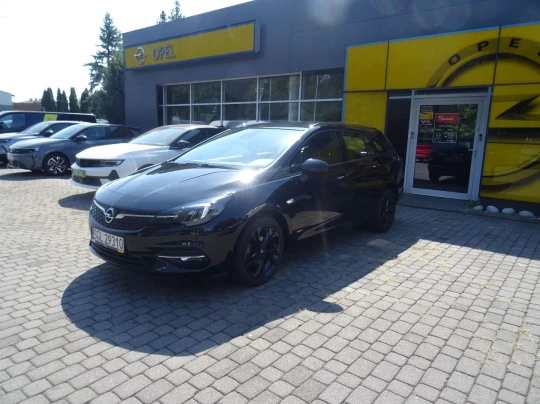 OPEL Astra 1.2 145 KM DESING-TECH 