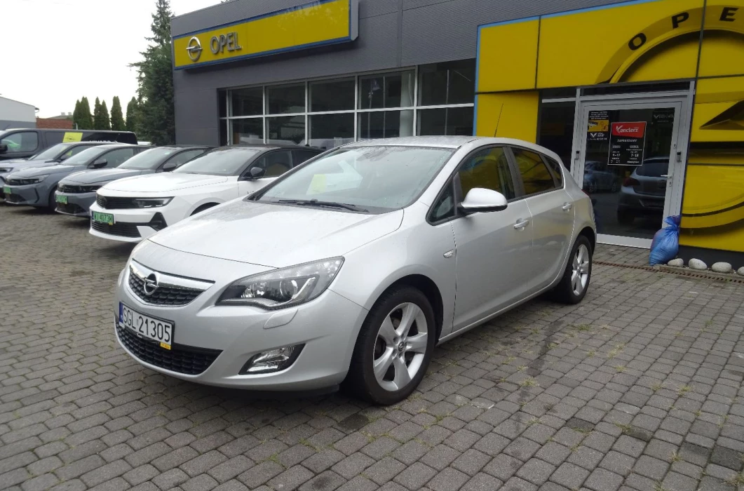 OPEL Astra  1.6 115 KM