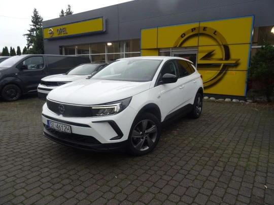 OPEL Grandland 1.2 130 KM 