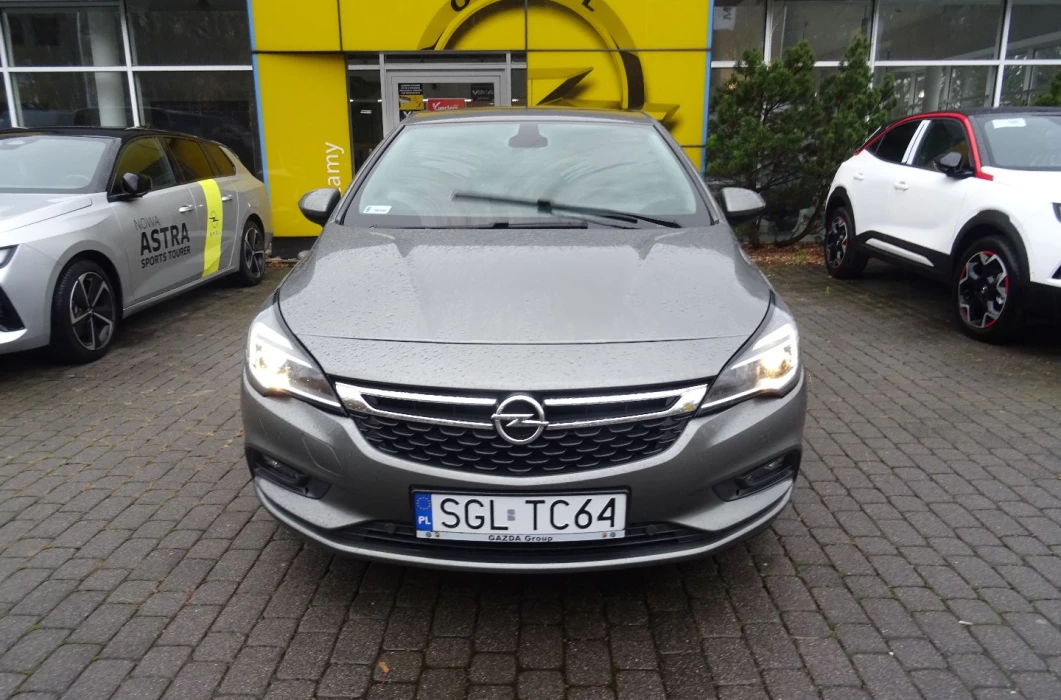 OPEL Astra 1.4 125 KM