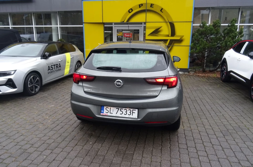 OPEL Astra 1.4 125 KM