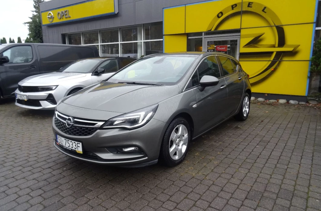 OPEL Astra 1.4 125 KM