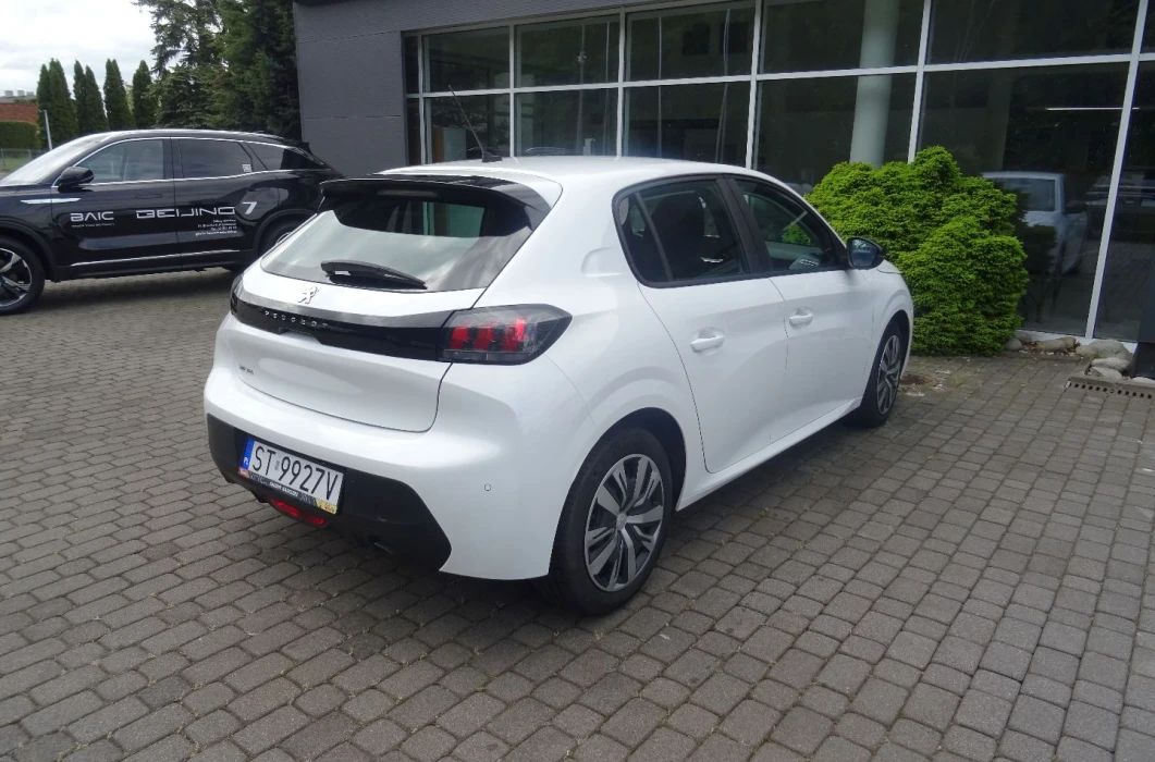 PEUGEOT 208 1.2 100 KM
