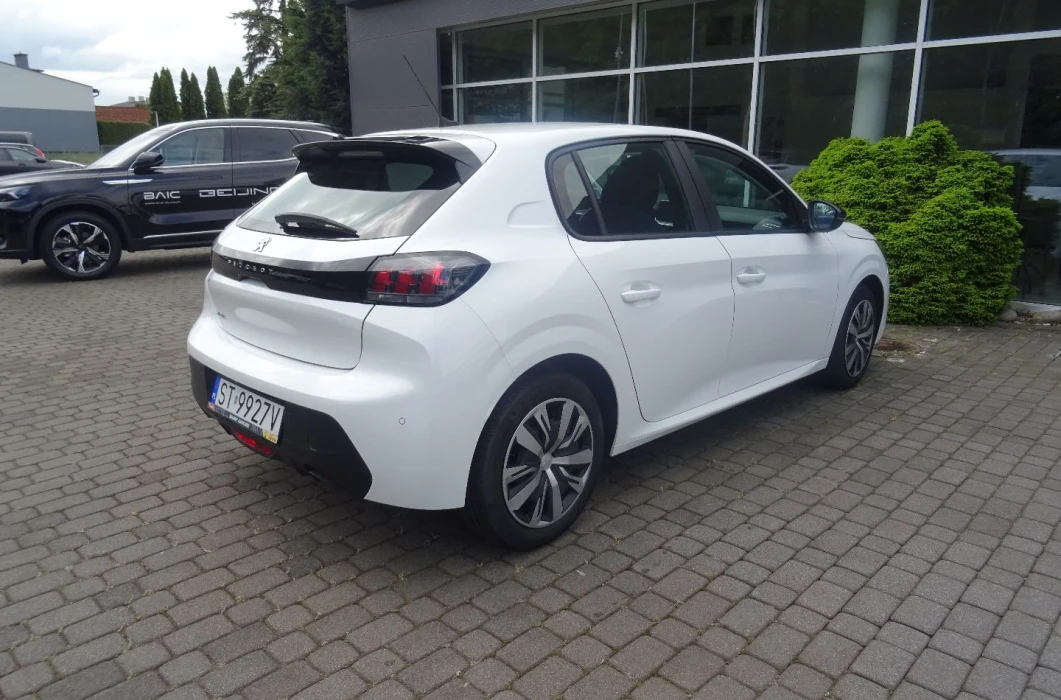 PEUGEOT 208 1.2 100 KM