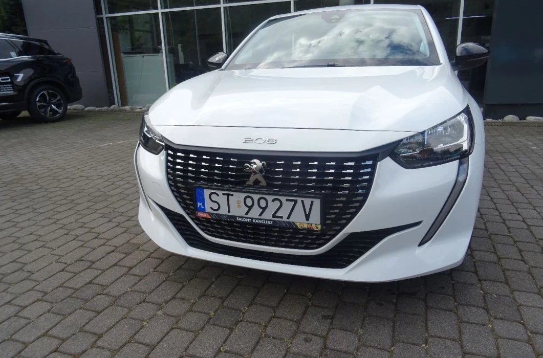 PEUGEOT 208 1.2 100 KM