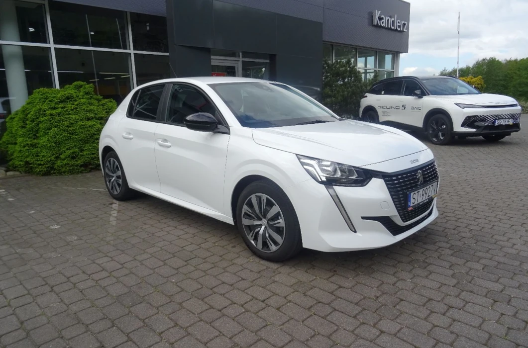 PEUGEOT 208 1.2 100 KM