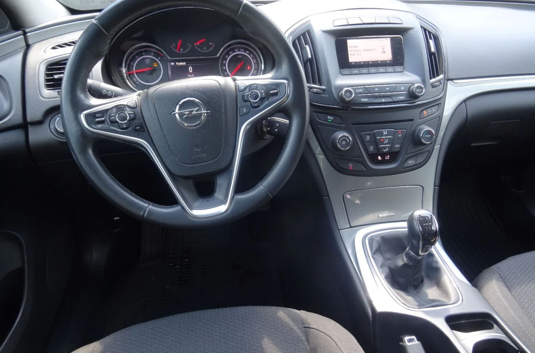 OPEL Insignia 2.0  