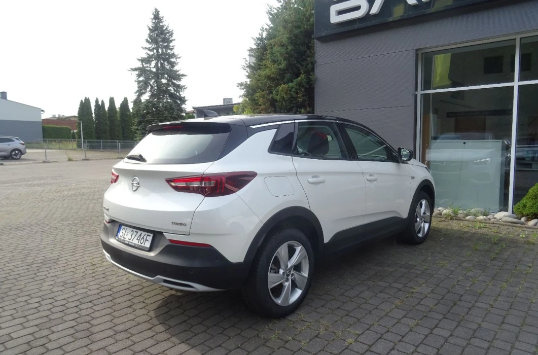 OPEL Grandland 1.2 130 KM AUT ELITE