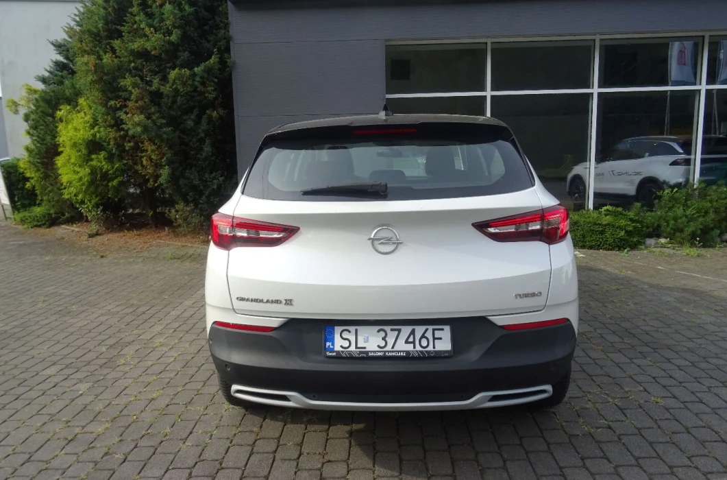OPEL Grandland 1.2 130 KM AUT ELITE