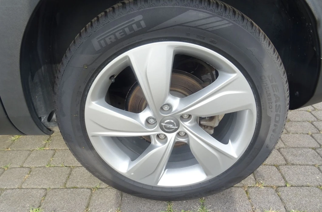 OPEL Grandland 1.2 130 KM AUT ELITE