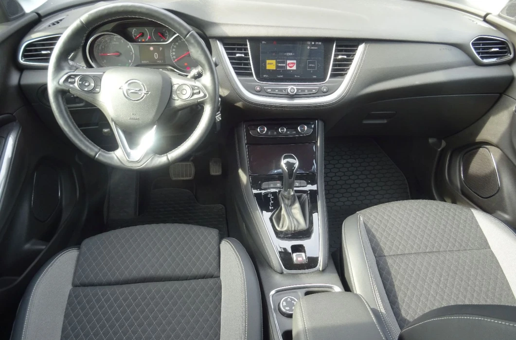 OPEL Grandland 1.2 130 KM AUT ELITE