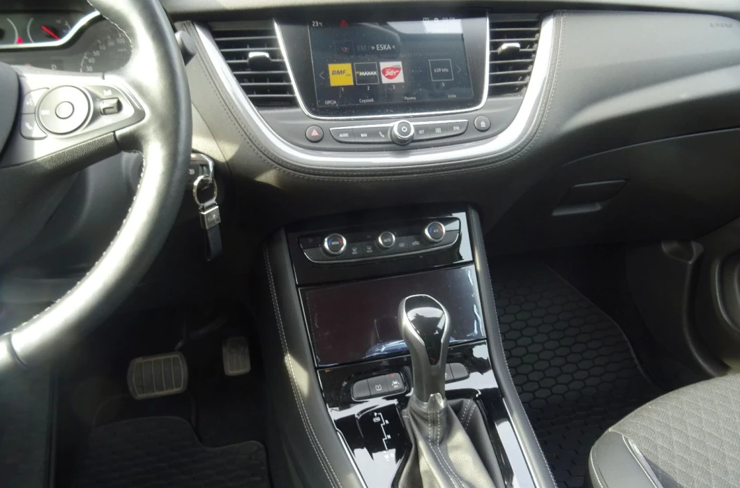 OPEL Grandland 1.2 130 KM AUT ELITE