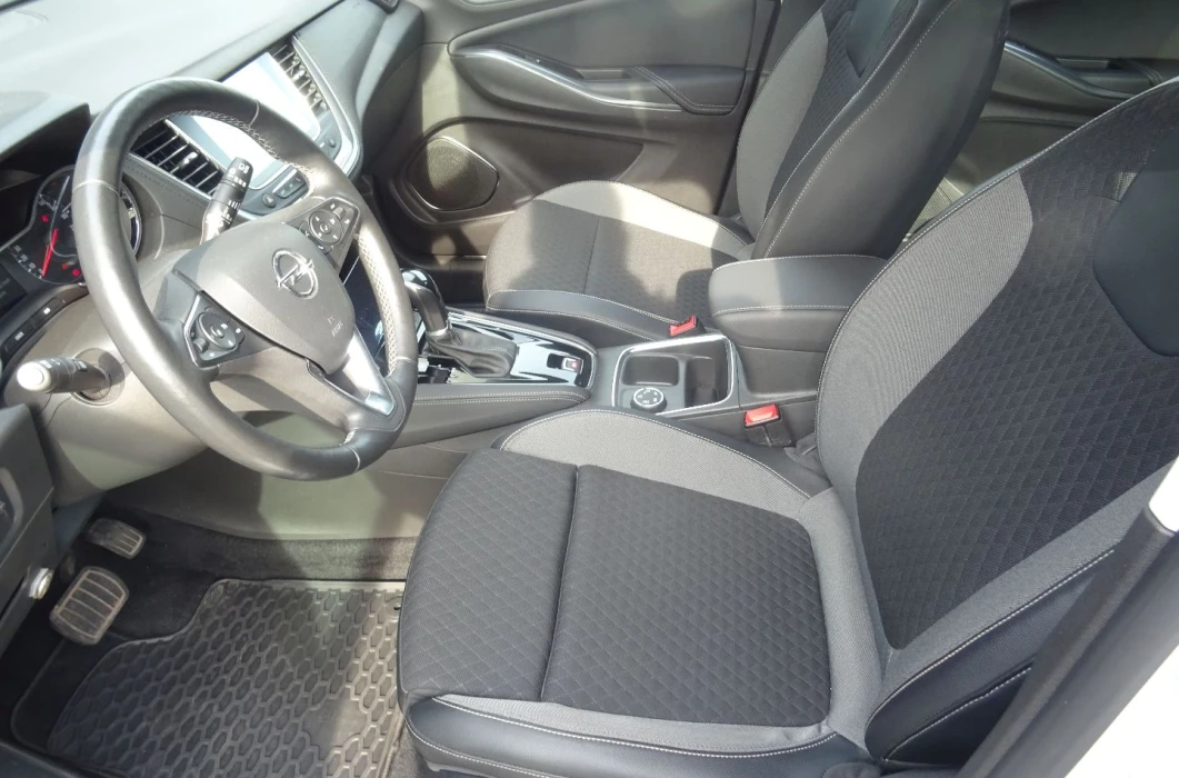 OPEL Grandland 1.2 130 KM AUT ELITE