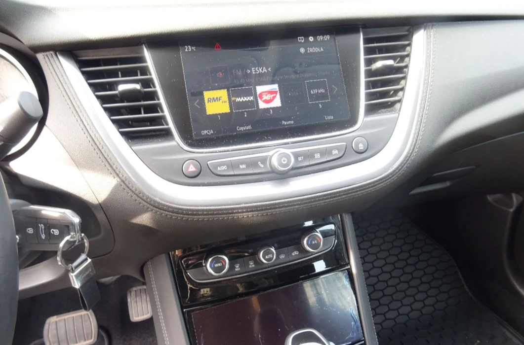 OPEL Grandland 1.2 130 KM AUT ELITE