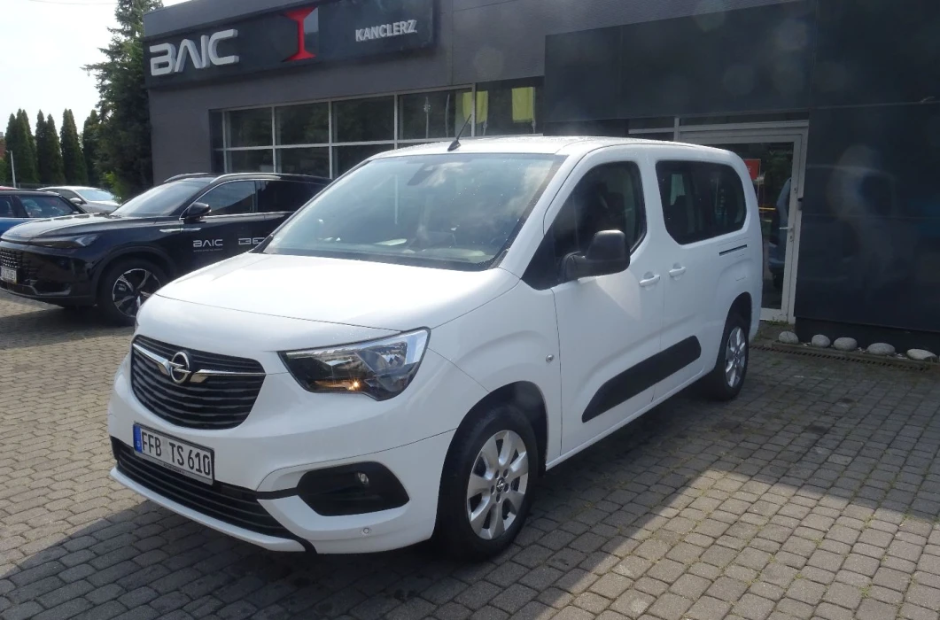 OPEL Combo 1.2 110 KM 