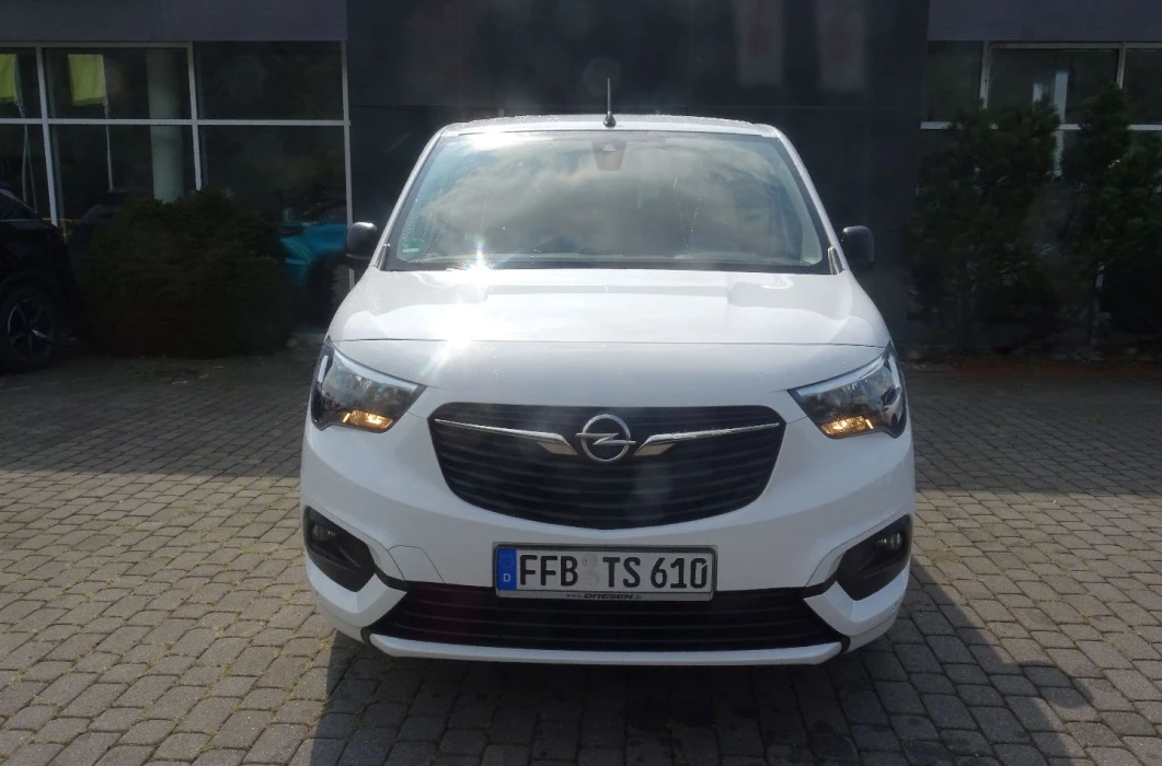 OPEL Combo 1.2 110 KM 