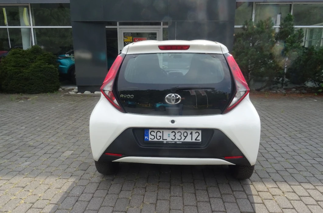 TOYOTA AYGO 1.0 72 KM