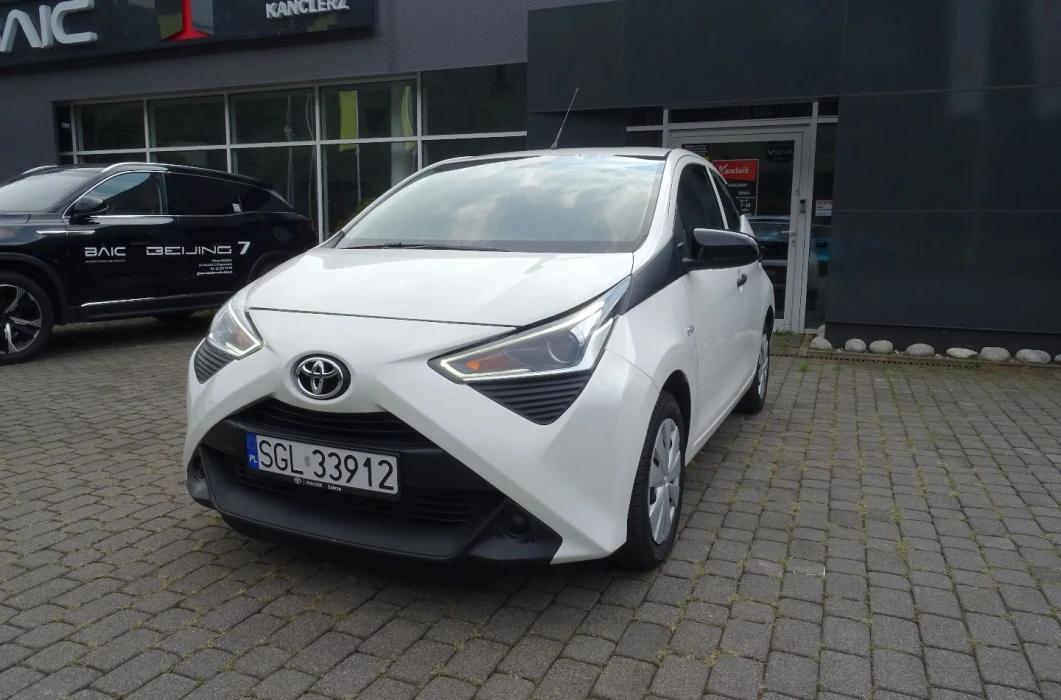 TOYOTA AYGO 1.0 72 KM