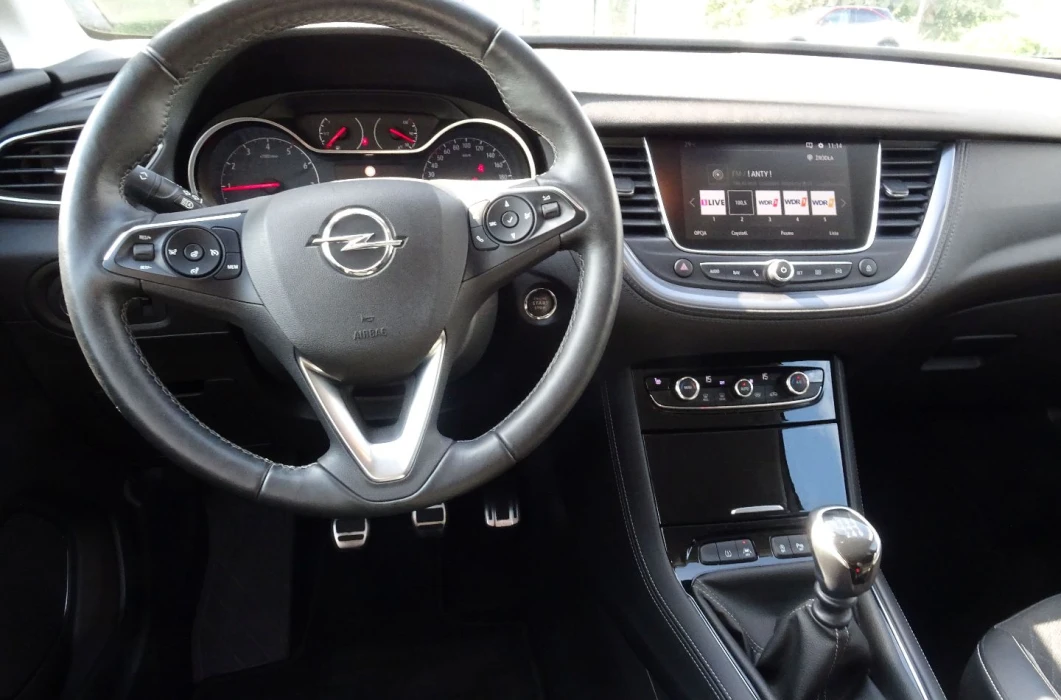 OPEL Grandland 1.2 130 KM 