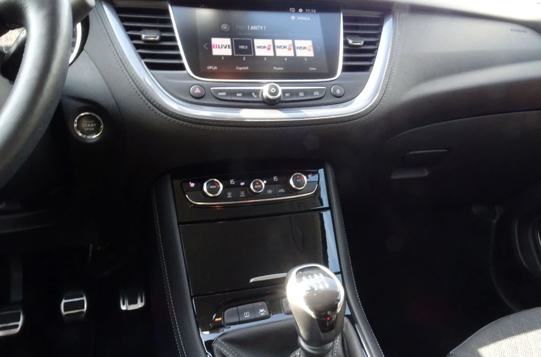 OPEL Grandland 1.2 130 KM 