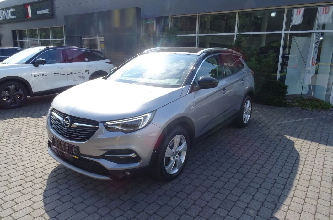 OPEL Grandland 1.2 130 KM 