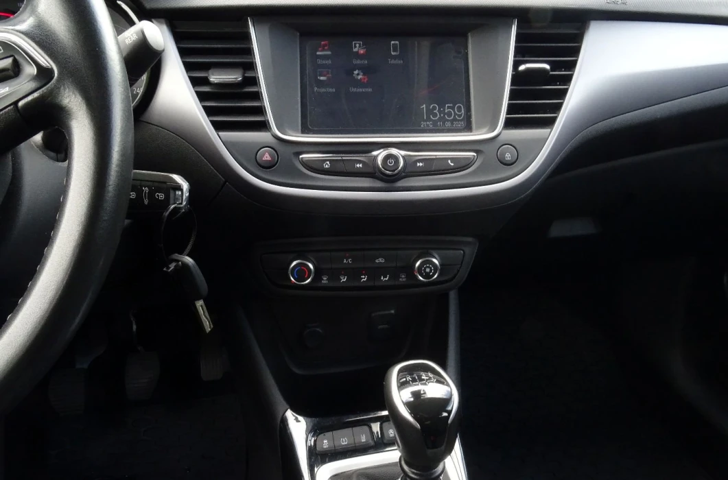 OPEL Crossland 1.2 110 KM