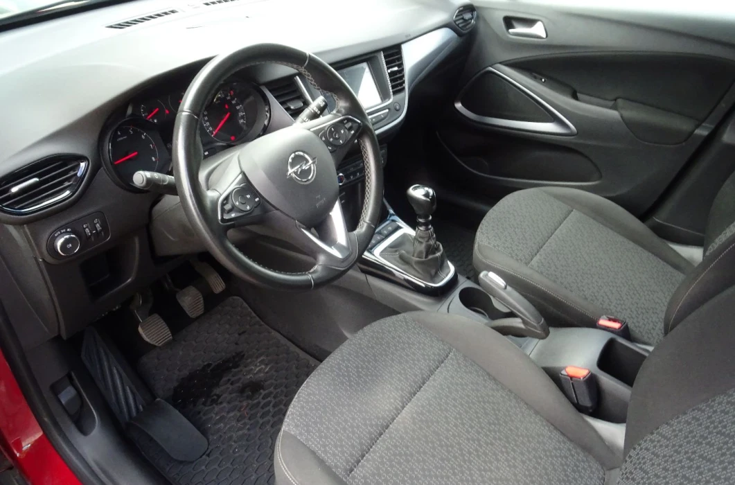 OPEL Crossland 1.2 110 KM