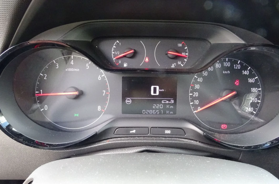 OPEL Crossland 1.2 110 KM