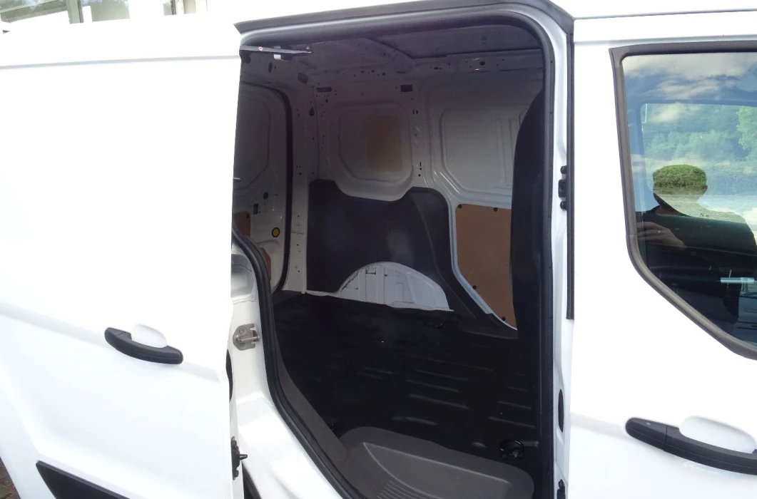 FORD TRANSIT CONNECT 1.5 120 KM