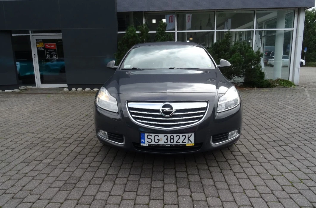 OPEL Insignia 1.8 140 KM