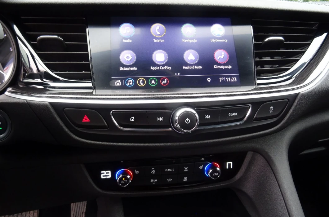 OPEL Insignia 2.0  174 KM