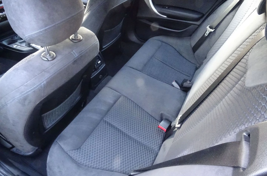 BMW SERIA 1  1.5 109 KM