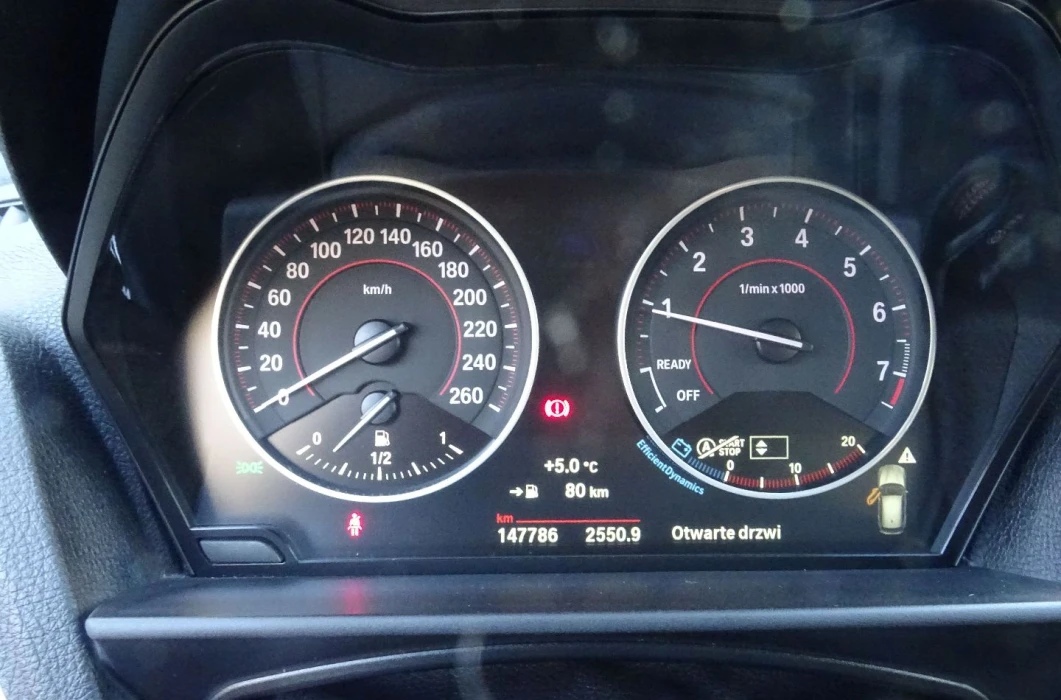 BMW SERIA 1  1.5 109 KM