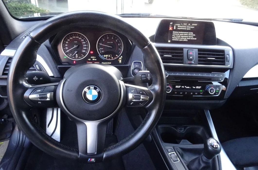 BMW SERIA 1  1.5 109 KM
