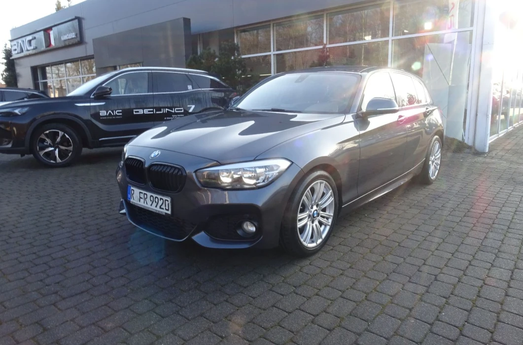 BMW SERIA 1  1.5 109 KM