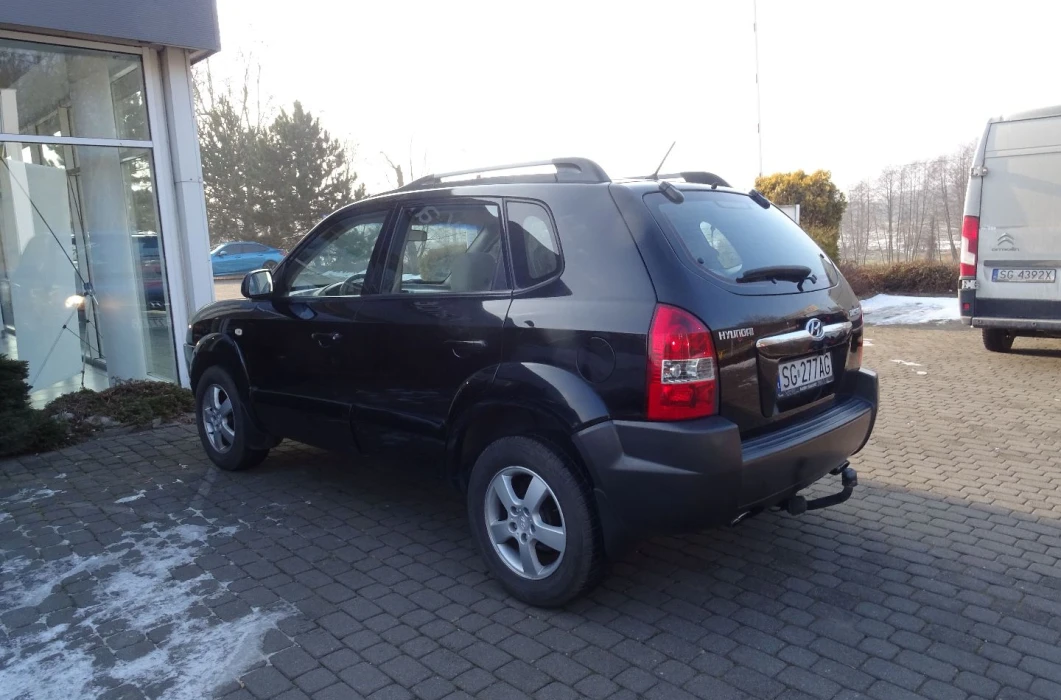 HYUNDAI TUCSON 2.0  150 KM