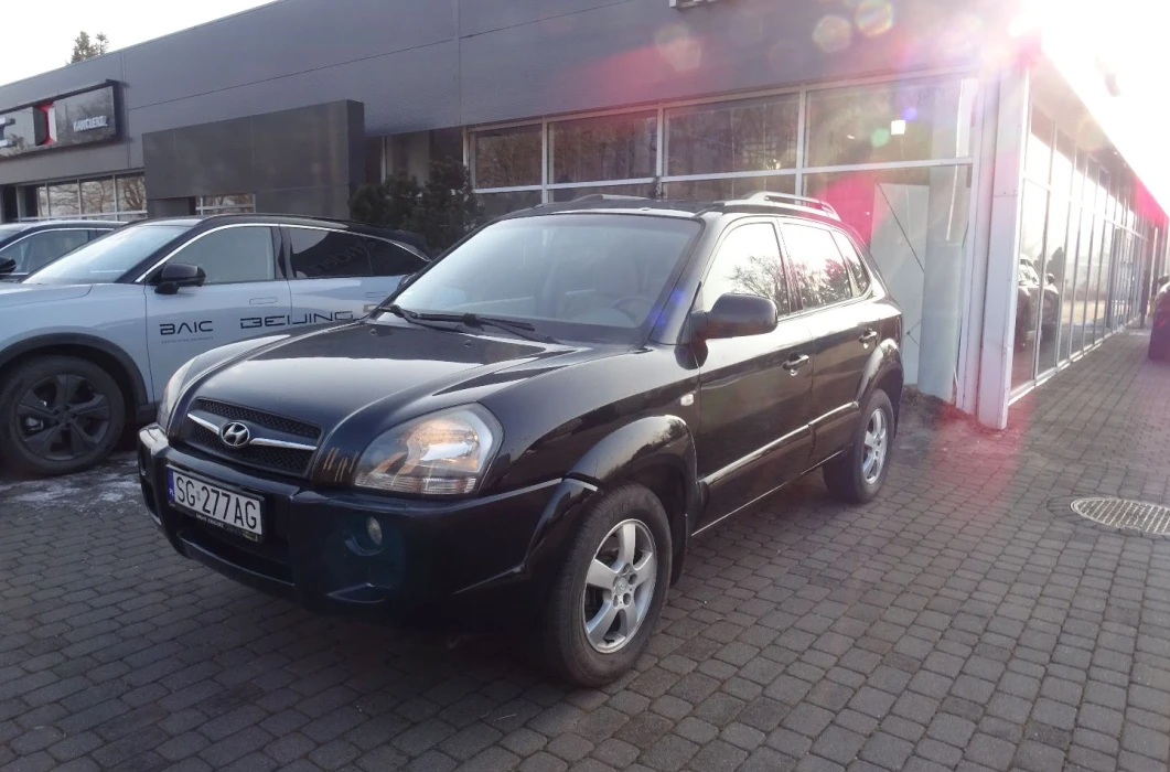HYUNDAI TUCSON 2.0  150 KM