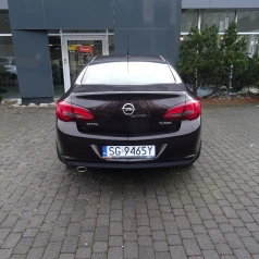 OPEL ASTRA SEDAN 1.4 TURBO