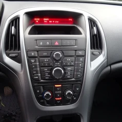 OPEL ASTRA SEDAN 1.4 TURBO