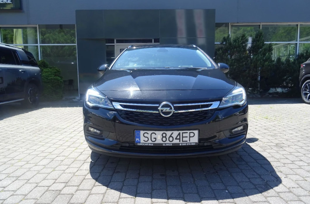 OPEL Astra 1.4 125 KM