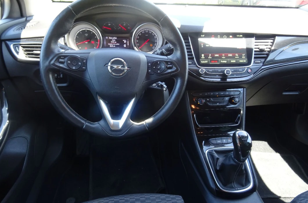 OPEL Astra 1.4 125 KM