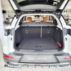 BAIC 7 Beijing Luxury 1.5TD 177KM 7DCT T178983 na DEMO