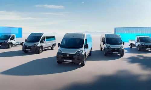 Nowy Peugeot Boxer z automatyczną skrzynią biegów AT8