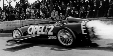 Sto lat przed Elonem Muskiem był Fritz von Opel